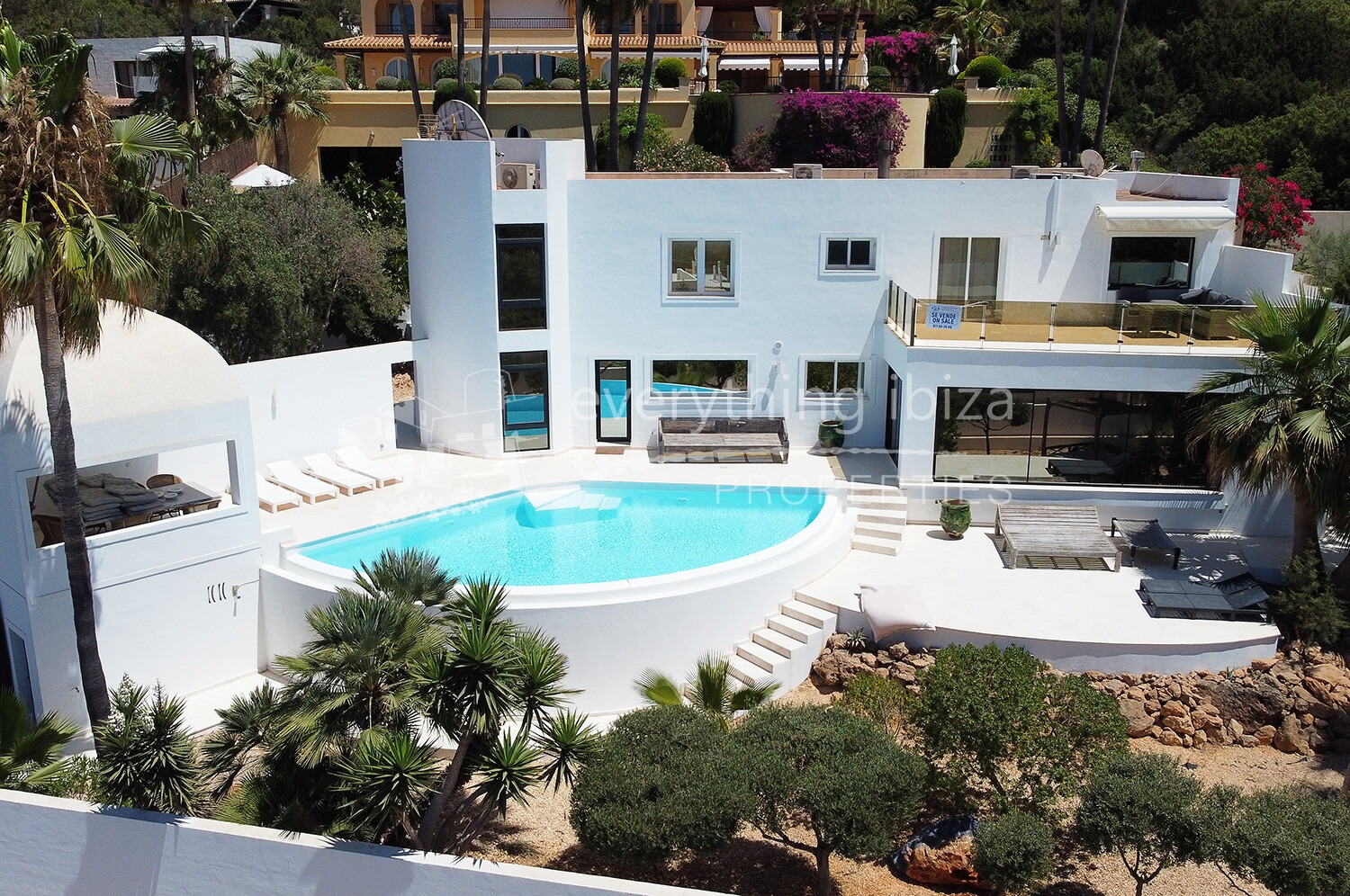 SOLD – Beautiful Detached Modern Villa Close to Cala Conta Beach with Tourist License