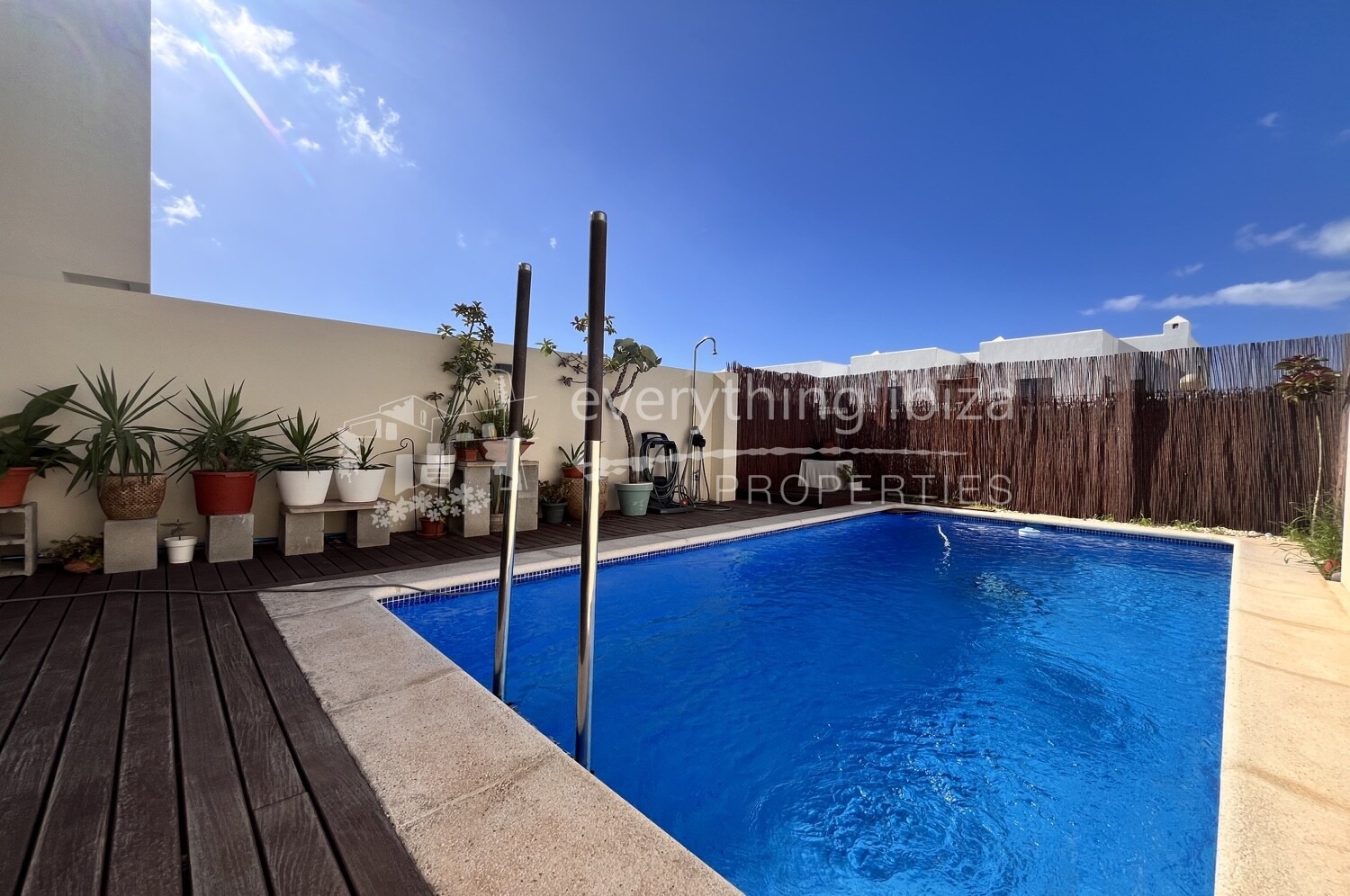 Contemporary Townhouse with Pool Close to the Sea & Local Amenities, ref.1743, for sale in Ibiza by everything ibiza Properties