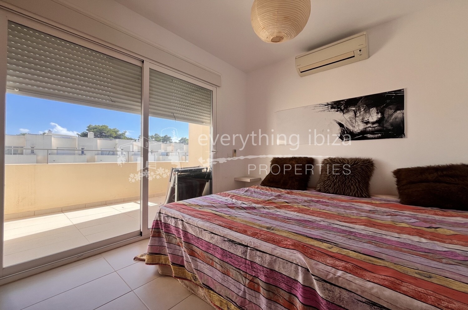 Contemporary Townhouse with Pool Close to the Sea & Local Amenities, ref.1743, for sale in Ibiza by everything ibiza Properties