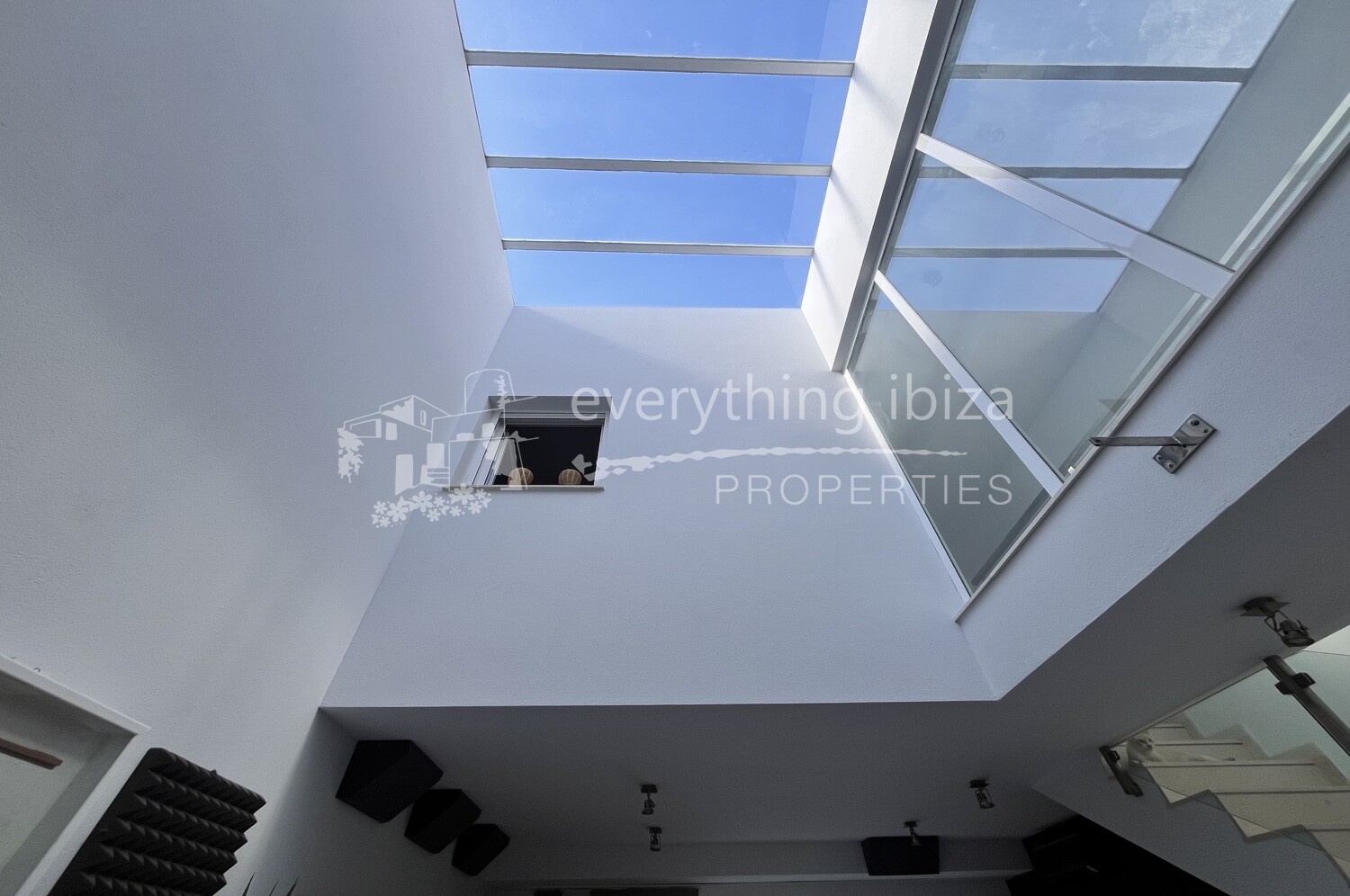 Contemporary Townhouse with Pool Close to the Sea & Local Amenities, ref.1743, for sale in Ibiza by everything ibiza Properties