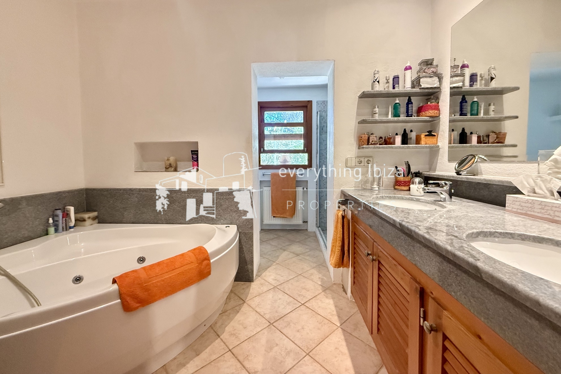 Mediterranean Style Villa on a Large Country Plot Oozing Charm and Character in Ibiza