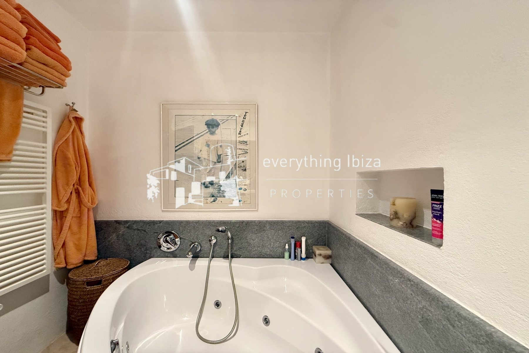 Mediterranean Style Villa on a Large Country Plot Oozing Charm and Character in Ibiza