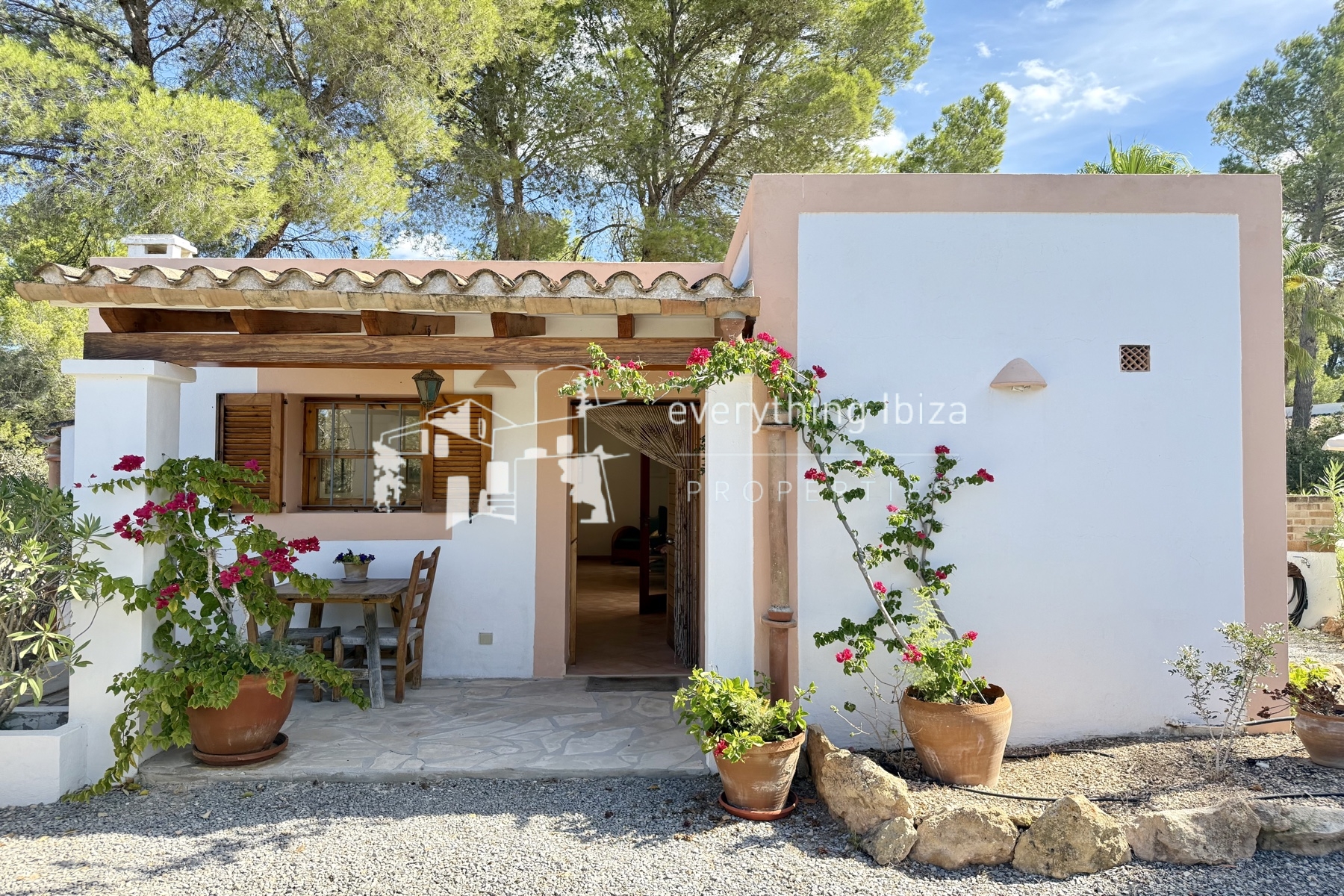 Mediterranean Style Villa on a Large Country Plot Oozing Charm and Character in Ibiza