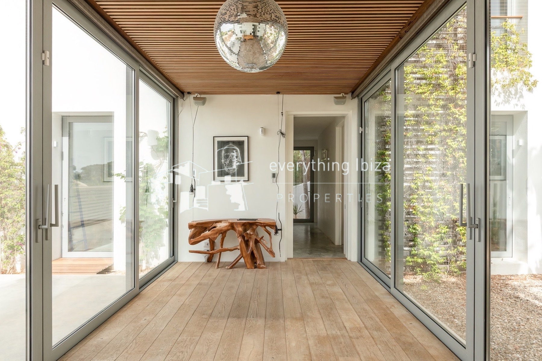 Exquisite Modern Villa Close to the Beach with Panoramic Views and Tourist License in Ibiza