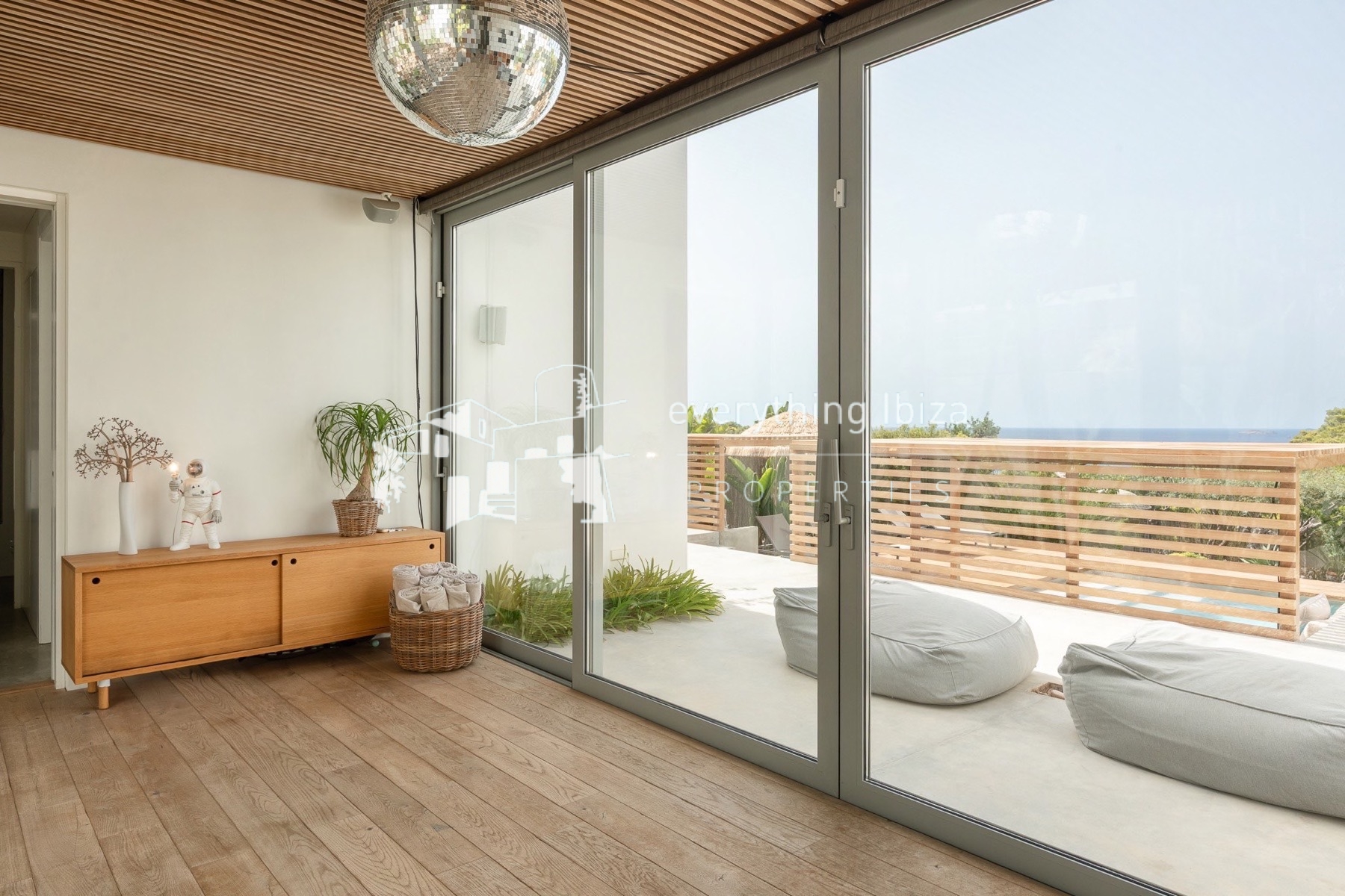 Exquisite Modern Villa Close to the Beach with Panoramic Views and Tourist License in Ibiza