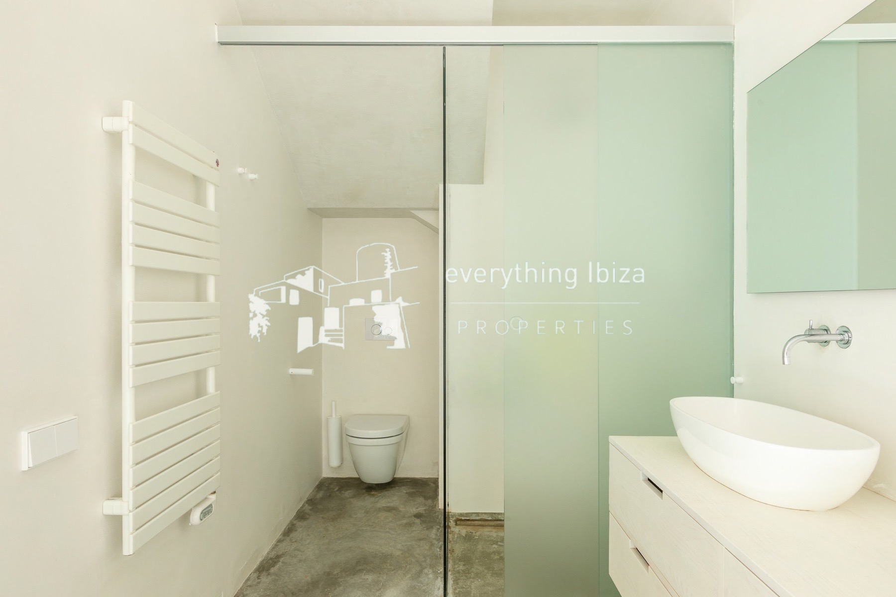 Exquisite Modern Villa Close to the Beach with Panoramic Views and Tourist License in Ibiza