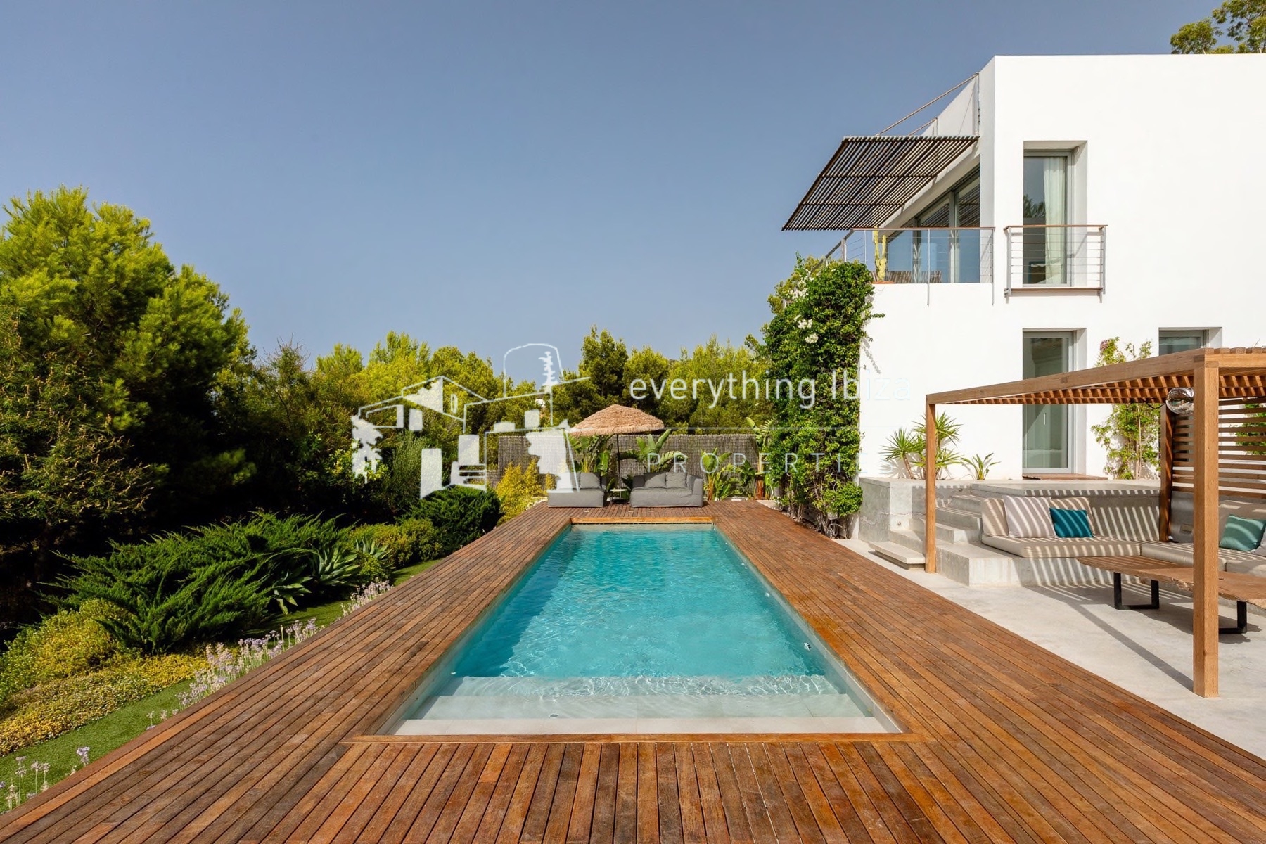 Exquisite Modern Villa Close to the Beach with Panoramic Views and Tourist License in Ibiza