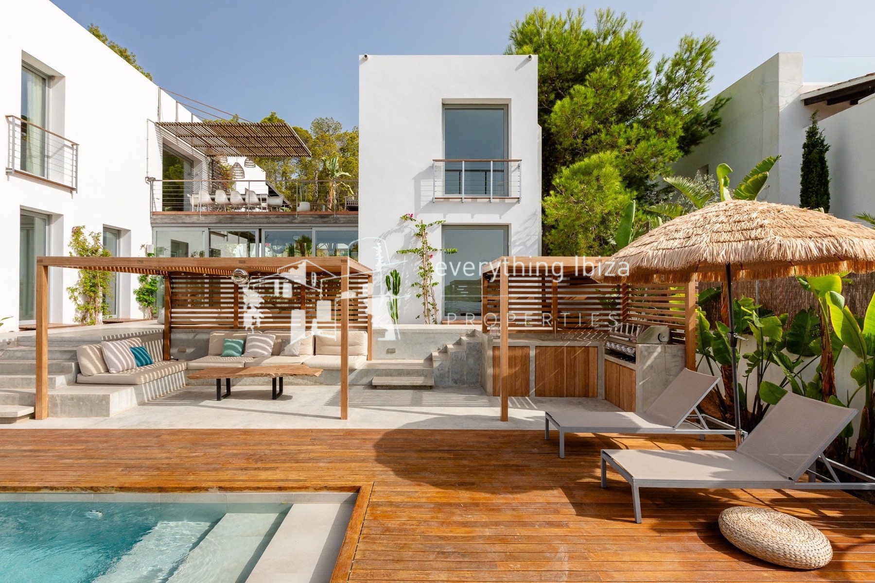 Exquisite Modern Villa Close to the Beach with Panoramic Views and Tourist License in Ibiza