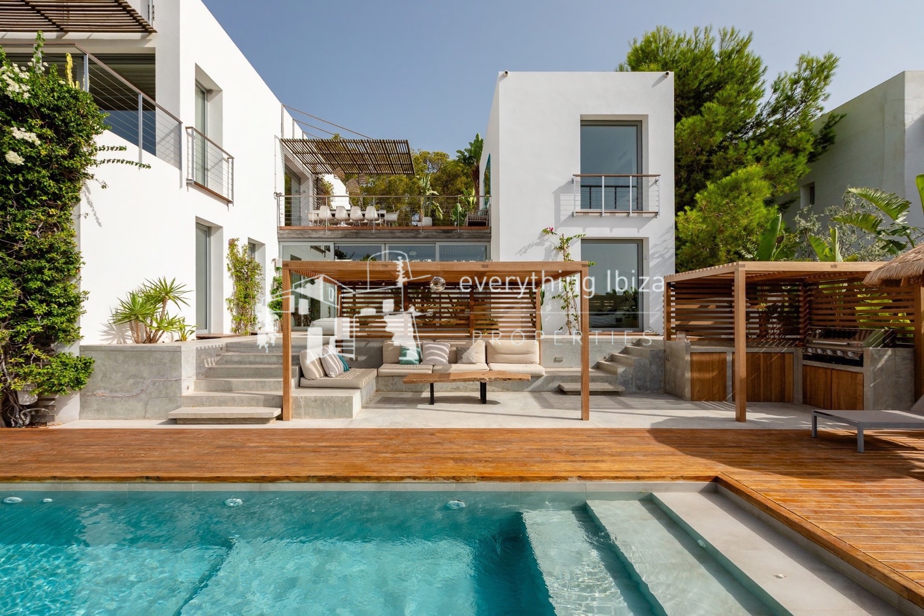 Exquisite Modern Villa Close to the Beach with Panoramic Views and Tourist License in Ibiza