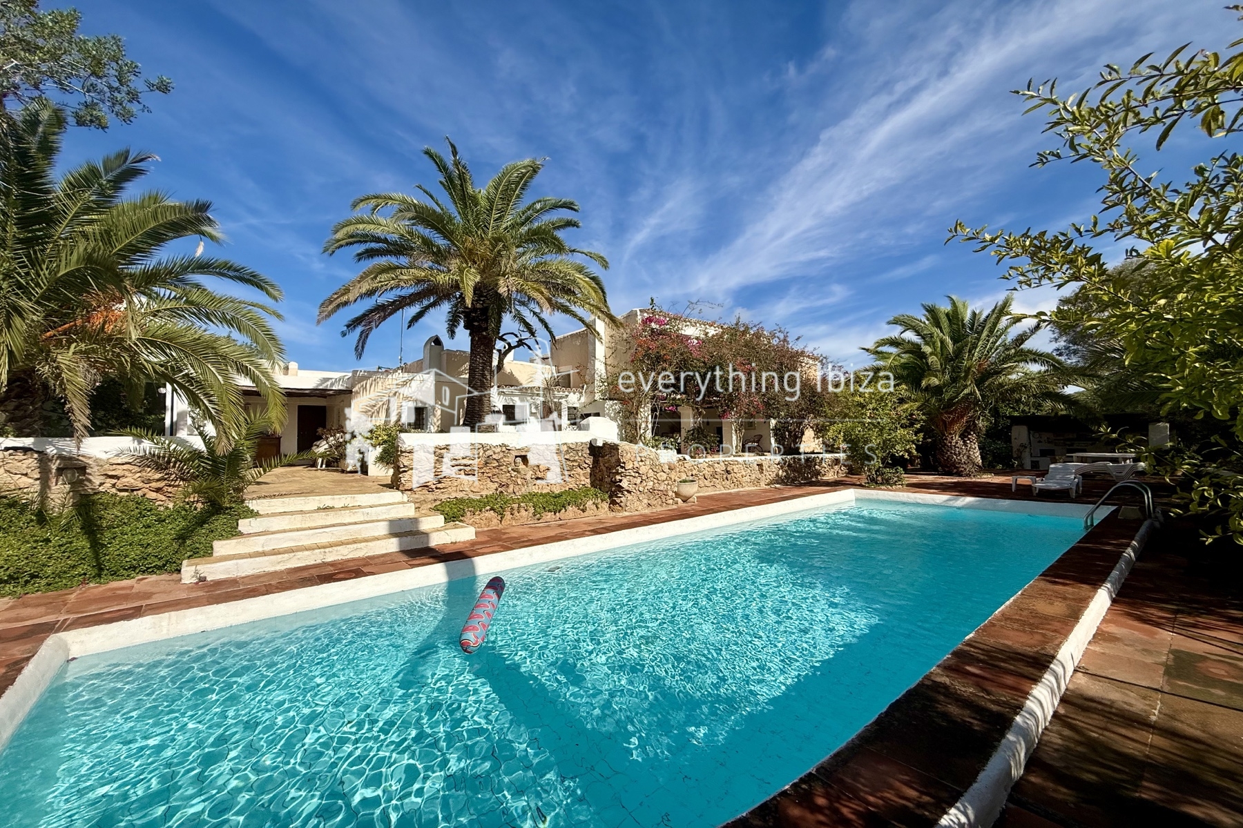 Historic Country Finca Oozing Character and Charm Set in Super San Jose Location by everything ibiza Properties - ref. 1859