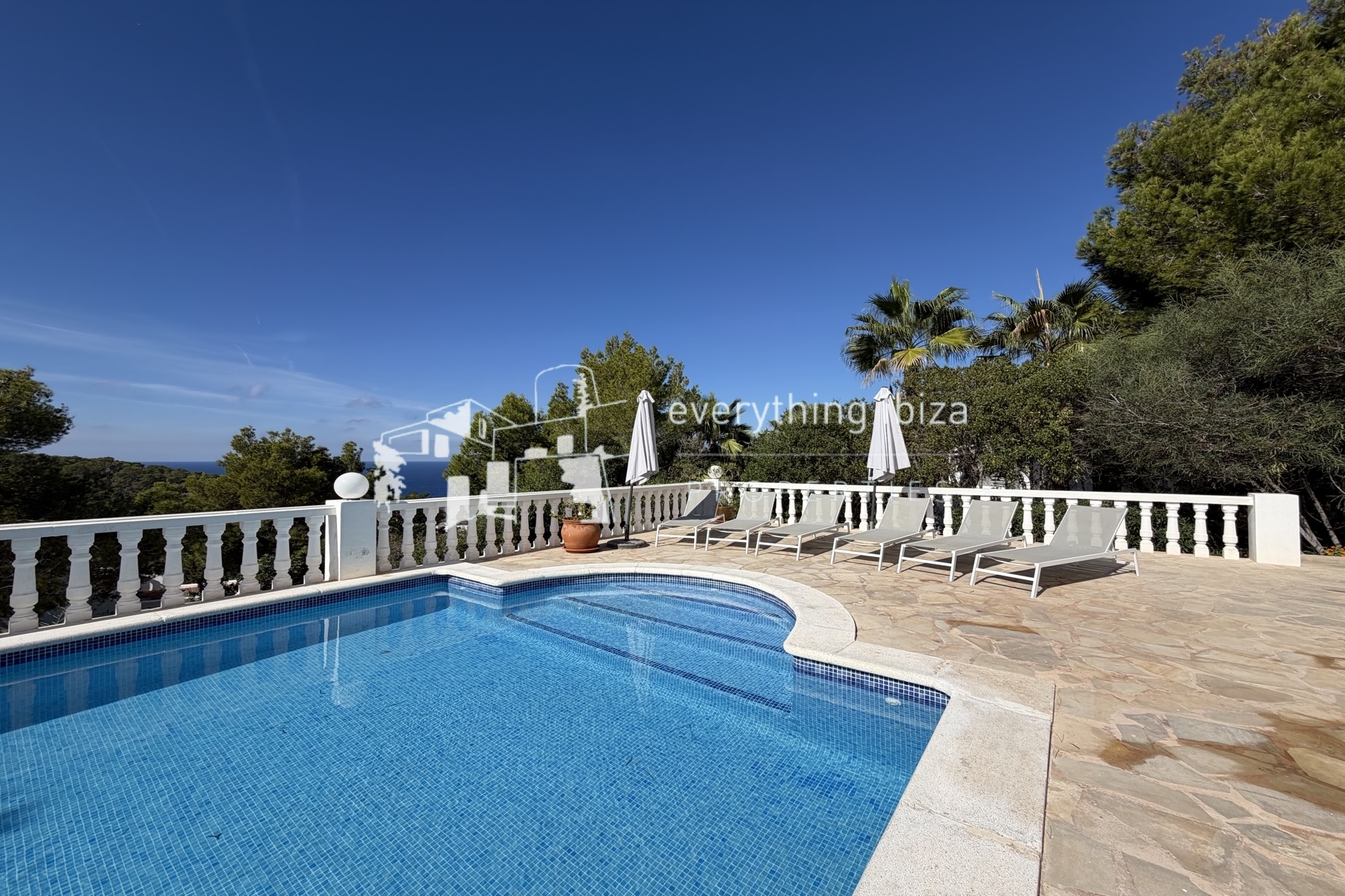 Classically beautiful Mediterranean villa with full tourist license in Ibiza by everything ibiza Properties - ref. 1861