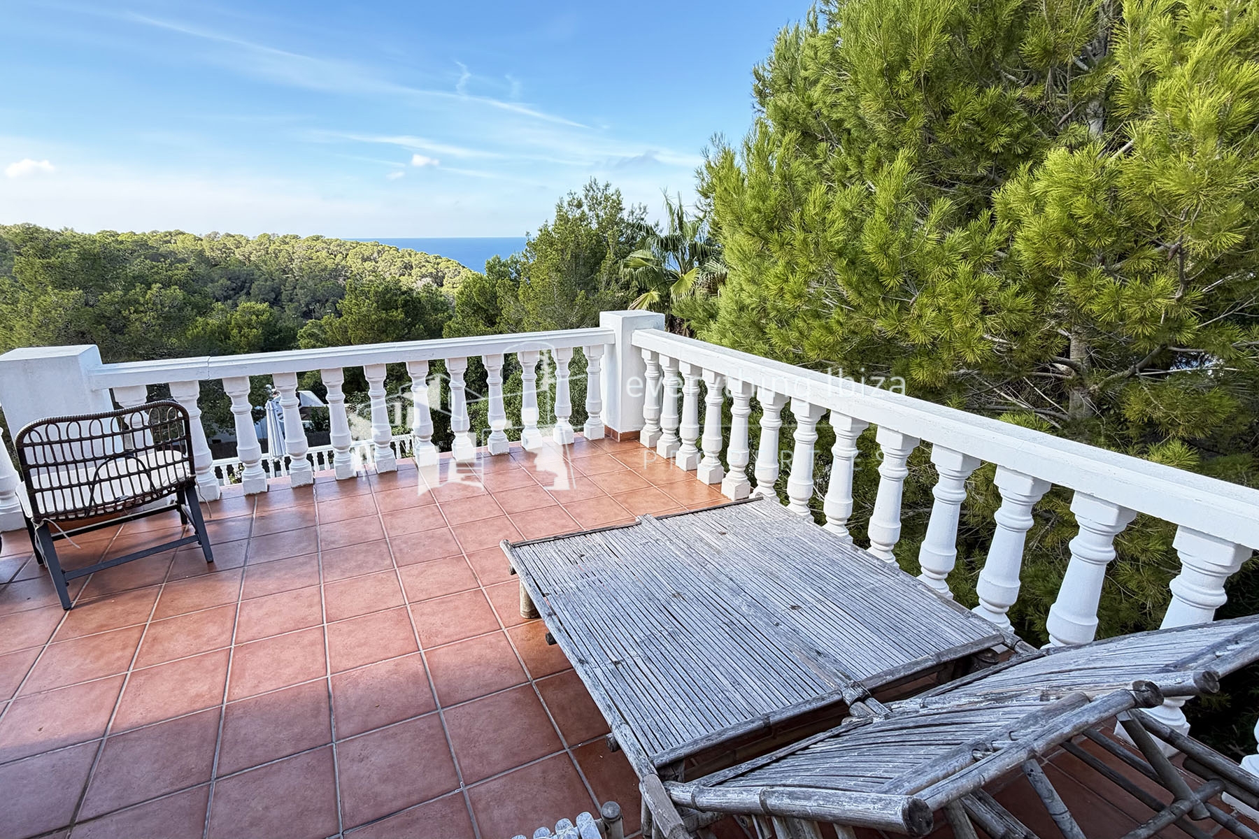 Classically beautiful Mediterranean villa with full tourist license in Ibiza by everything ibiza Properties - ref. 1861
