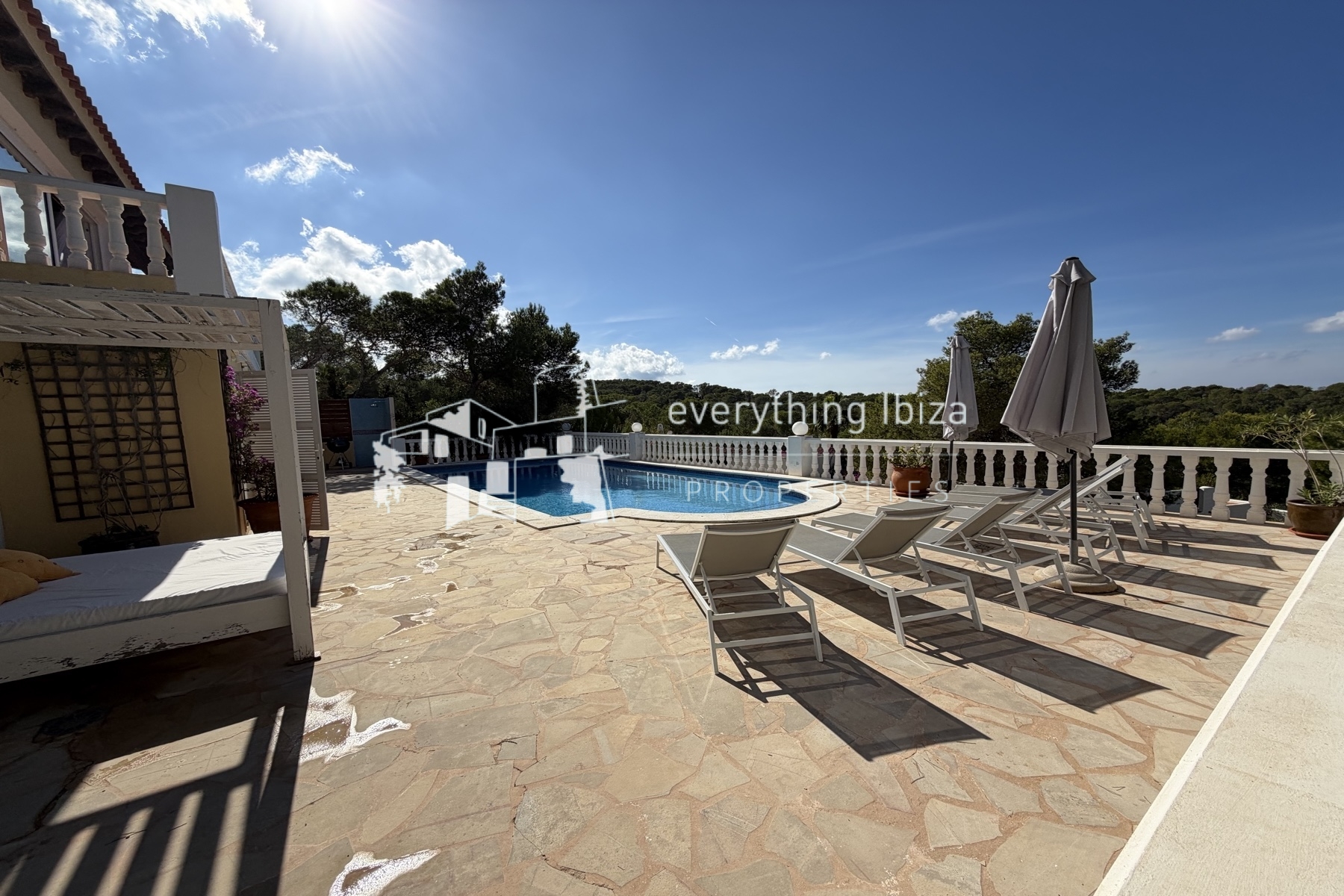 Classically beautiful Mediterranean villa with full tourist license in Ibiza by everything ibiza Properties - ref. 1861