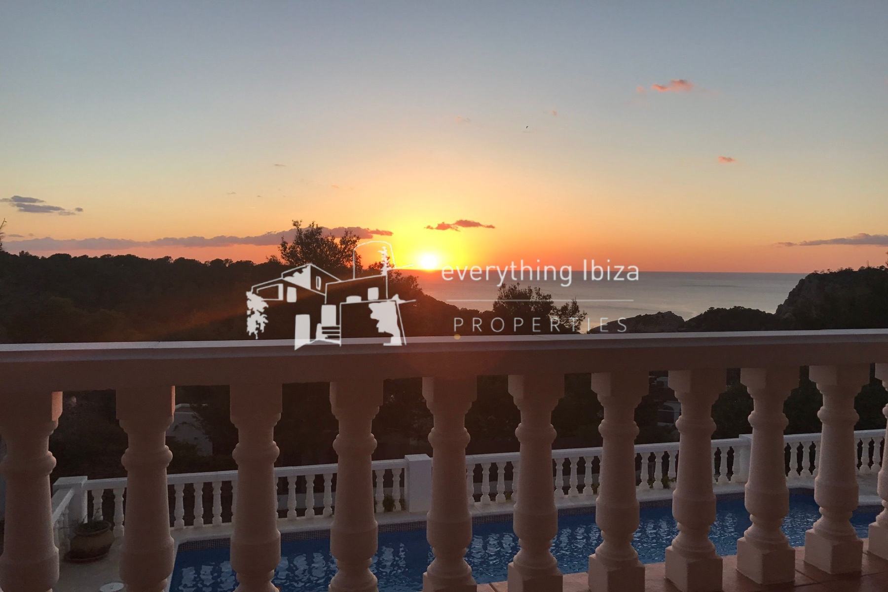 Classically beautiful Mediterranean villa with full tourist license in Ibiza by everything ibiza Properties - ref. 1861