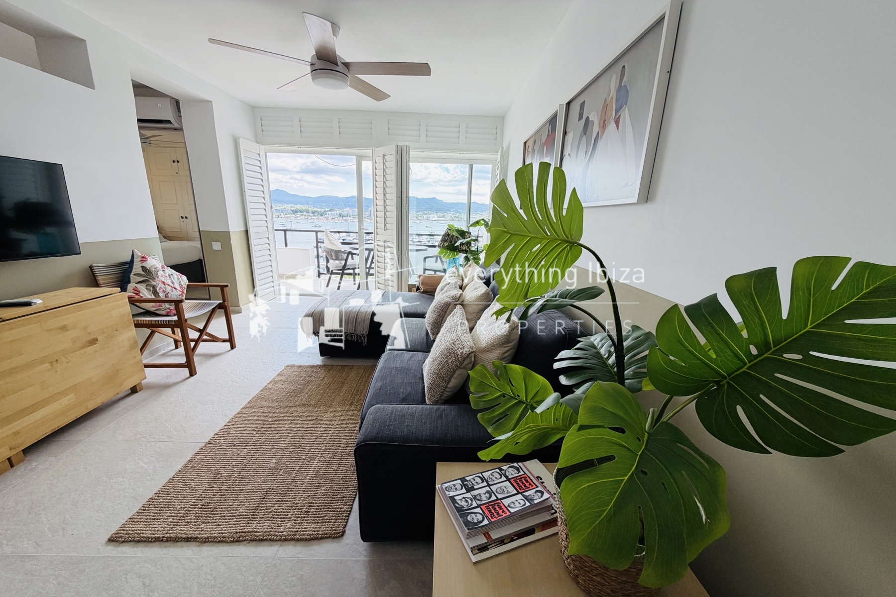 Exquisitely Renovated One Bedroom Apartment with Truly Amazing Views by everything ibiza Properties - ref. 1867