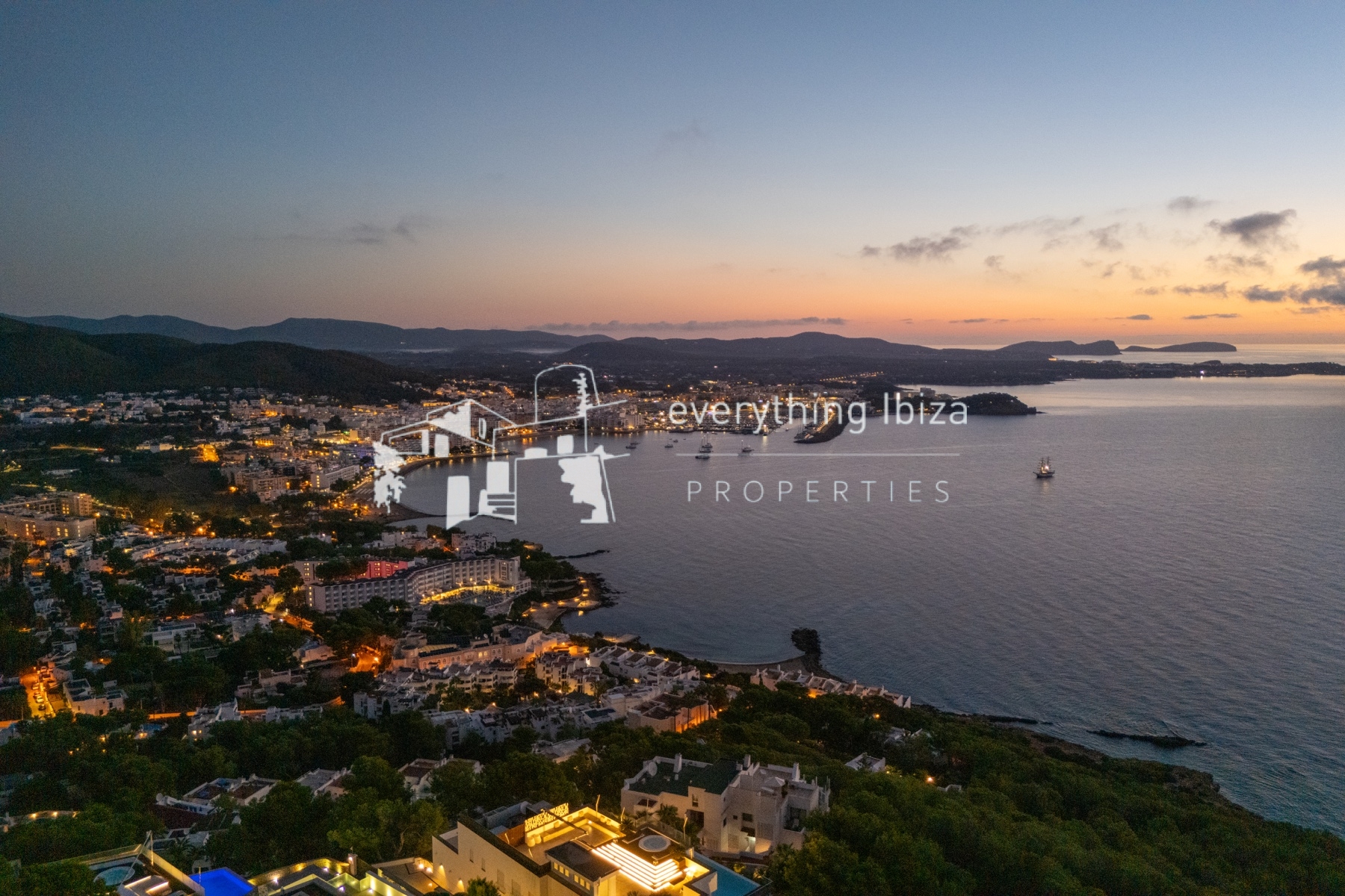 New Luxury Villa of First Quality and Design with Stunning Sea, Sunrise and Coastline Views by everything ibiza Properties - ref. 1868