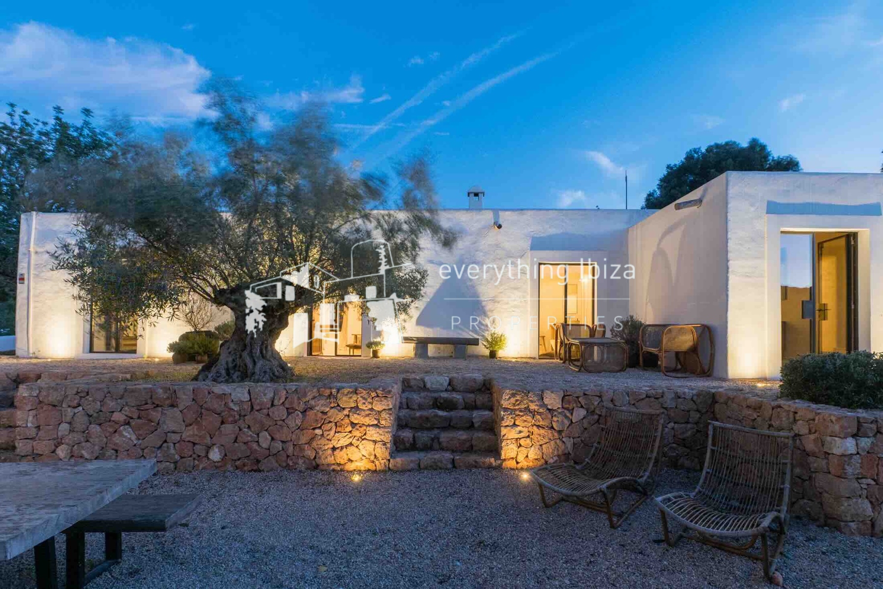 Beautifully Designed Ibiza Finca on a Huge Plot in Super Sought After Location by everything ibiza Properties - ref. 1862