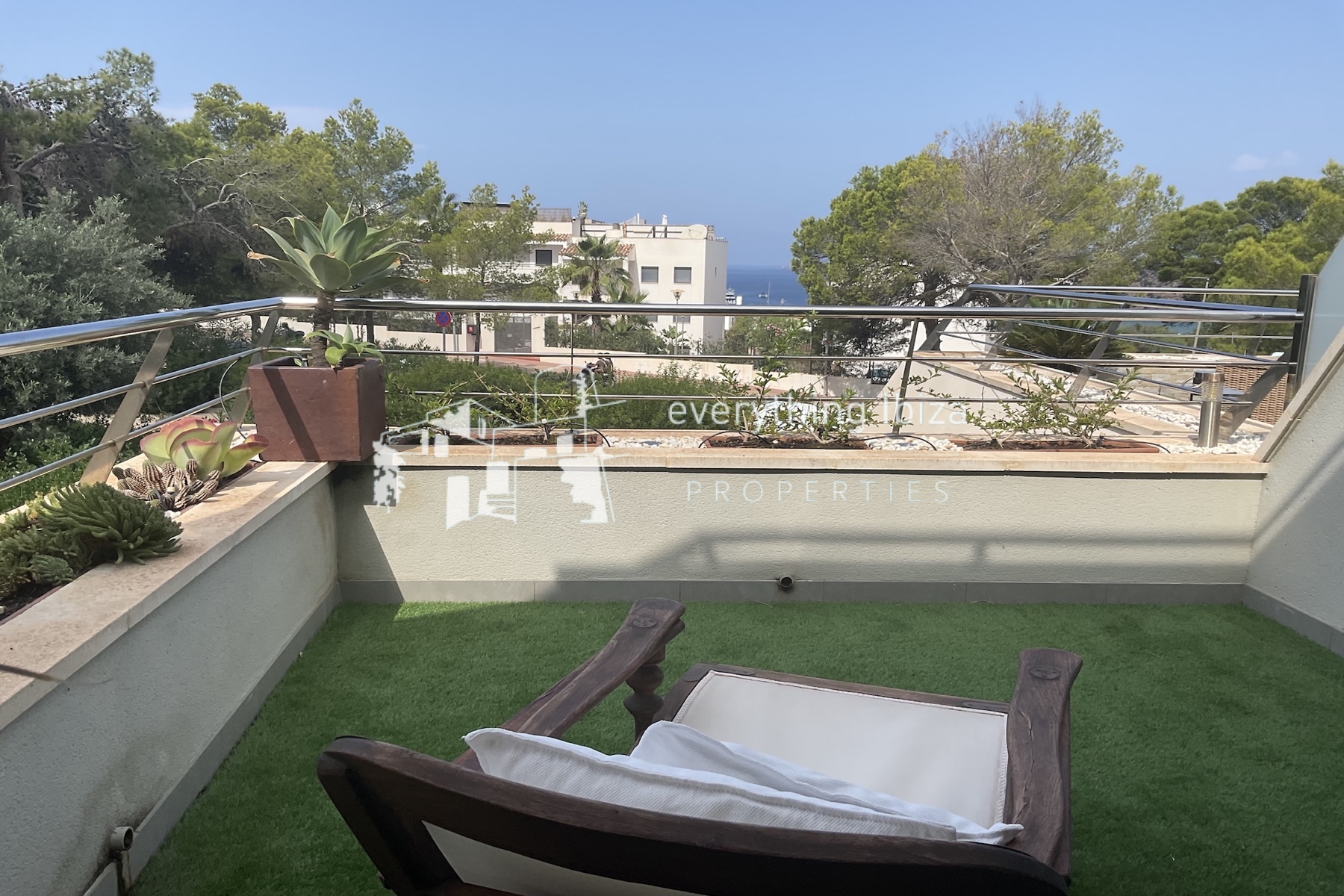 Impressive 2 Bed Apartment in Elite Residential Complex Close to Cala Tarida Beach by everything ibiza Properties - ref. 1864