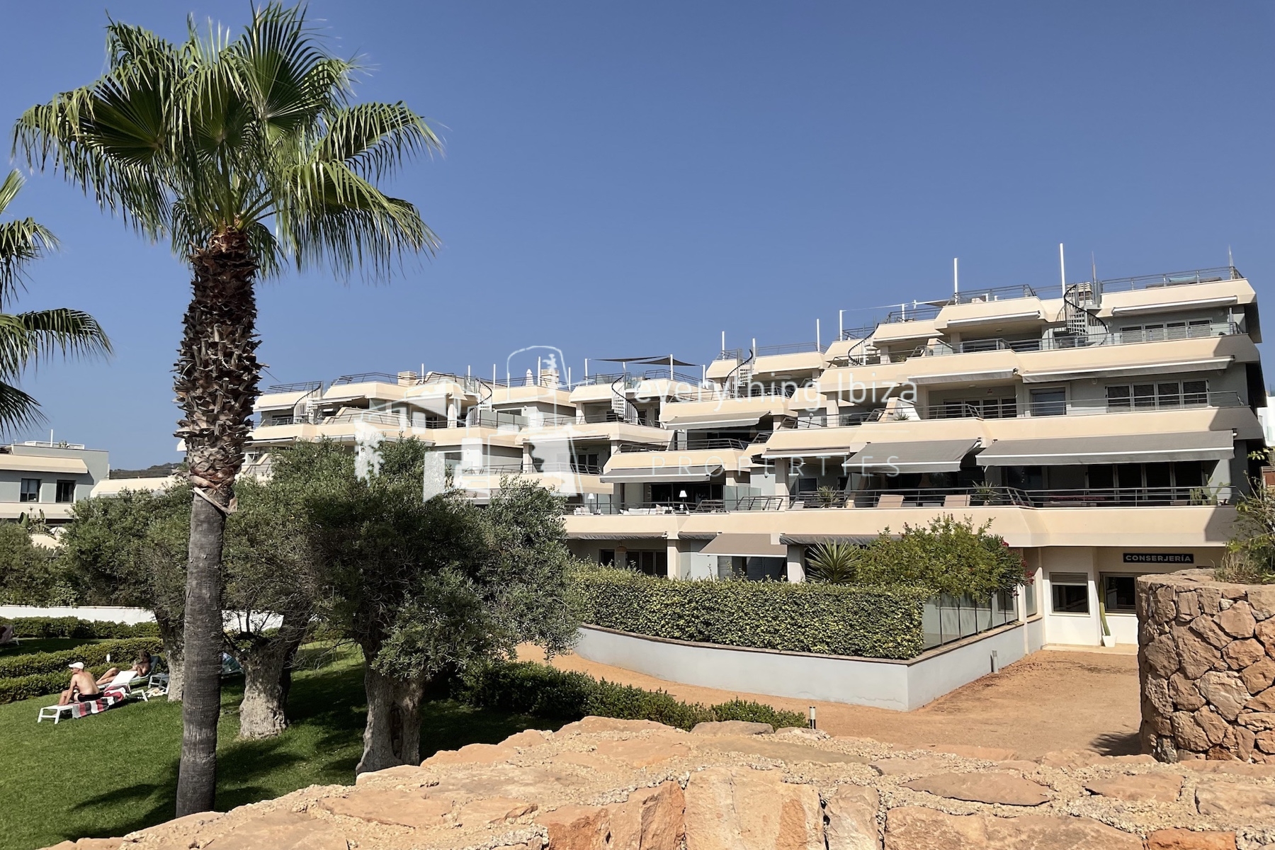 Impressive 2 Bed Apartment in Elite Residential Complex Close to Cala Tarida Beach by everything ibiza Properties - ref. 1864
