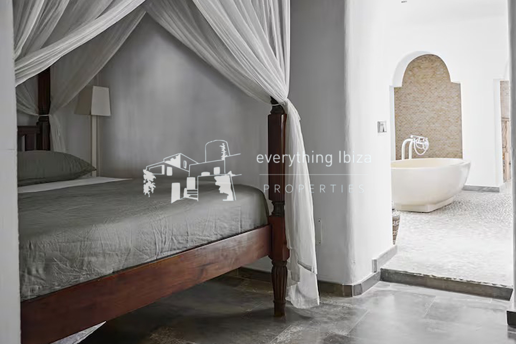 Traditional Ibiza Finca with Pool and Tourist License Set in a Stunning Rural Setting by everything ibiza Properties - ref. 1865