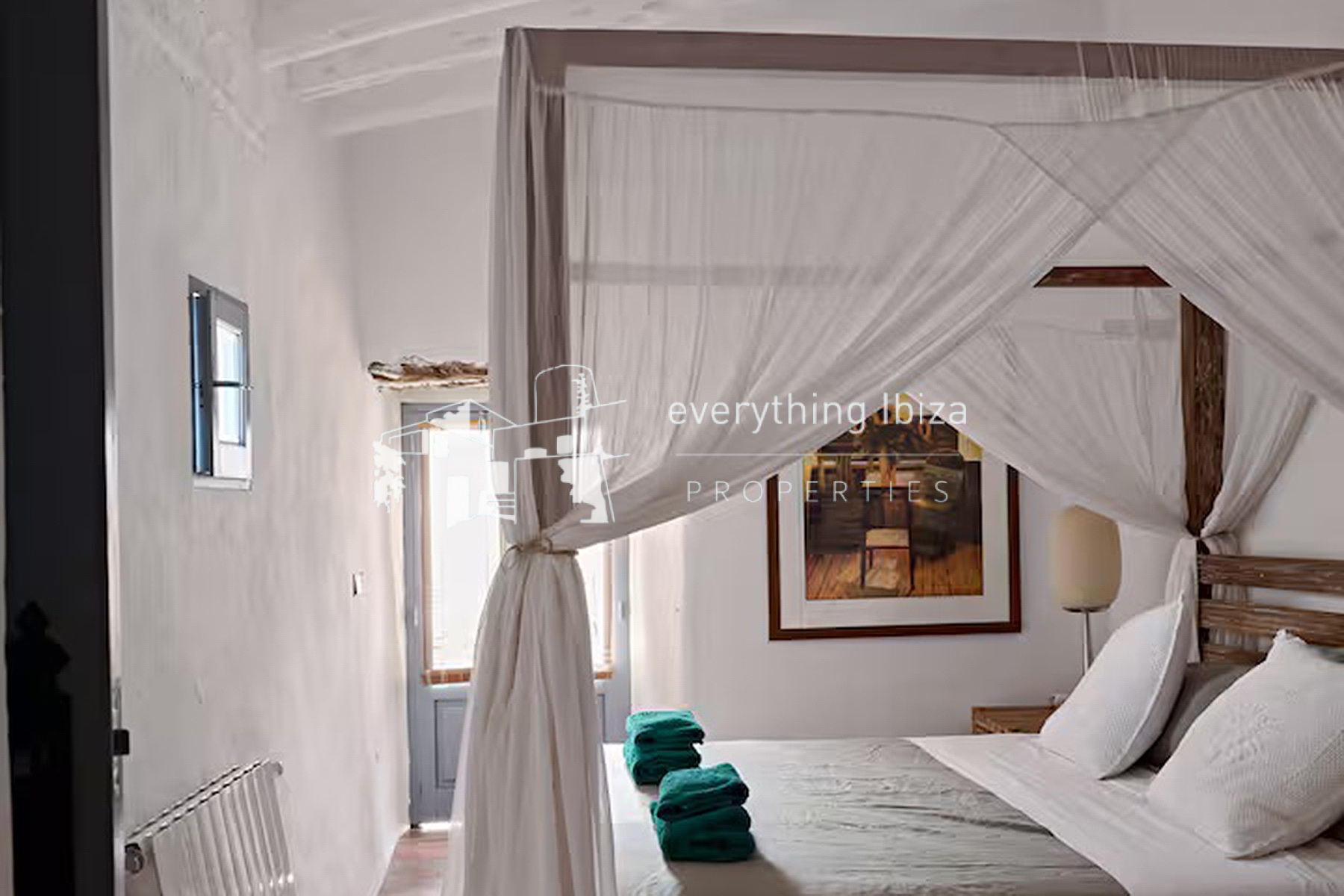 Traditional Ibiza Finca with Pool and Tourist License Set in a Stunning Rural Setting by everything ibiza Properties - ref. 1865