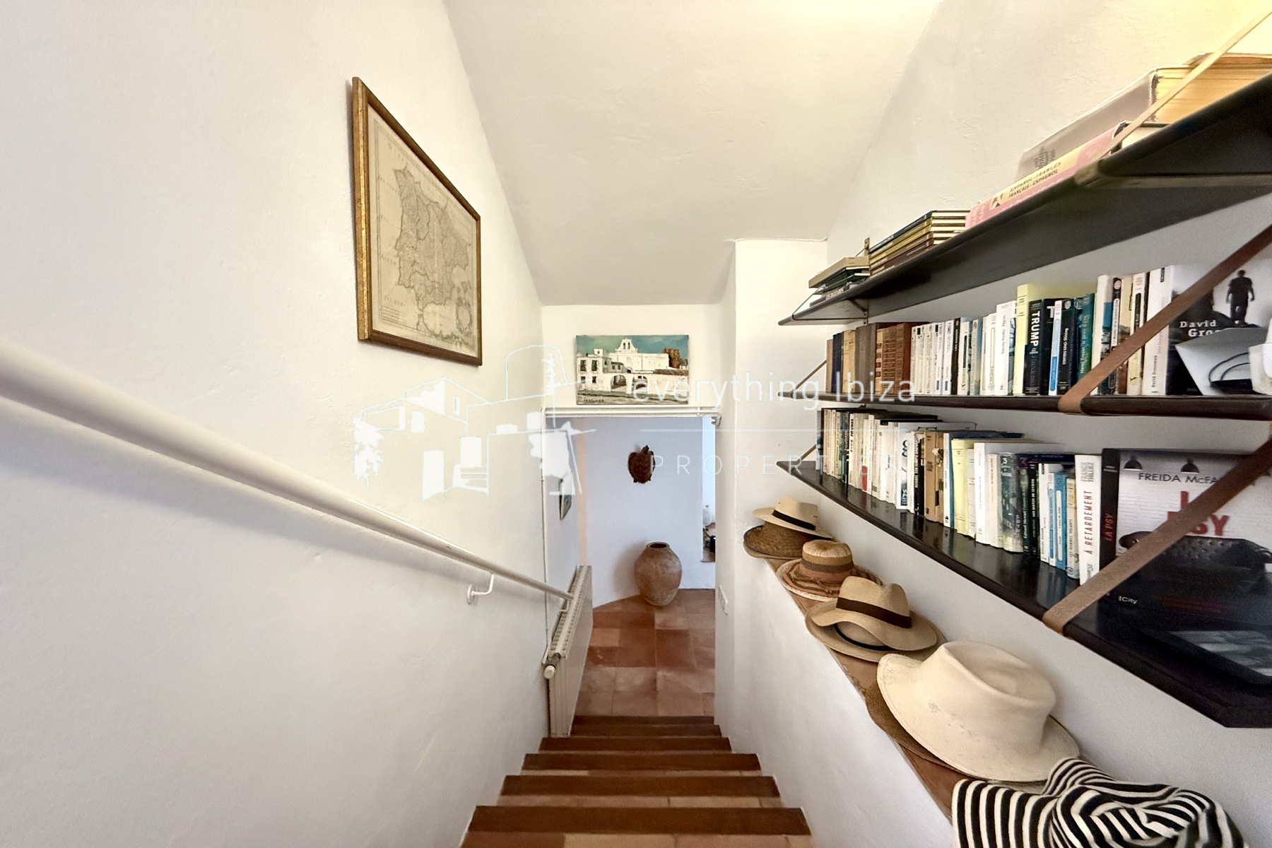 Two Charming Villas Close to the Beach with Private Pool and Stunning Panoramic Views by everything ibiza Properties - ref. 1871