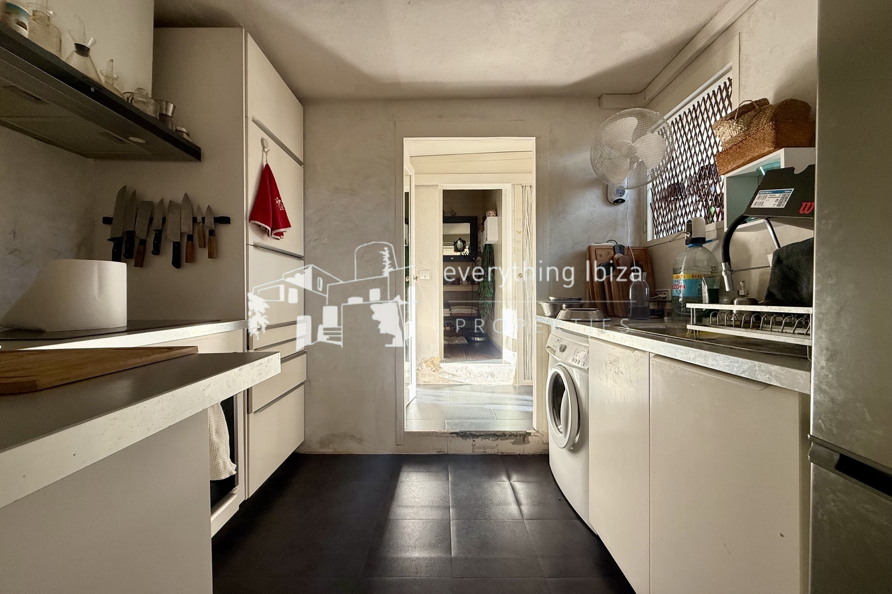 Two Charming Villas Close to the Beach with Private Pool and Stunning Panoramic Views by everything ibiza Properties - ref. 1871