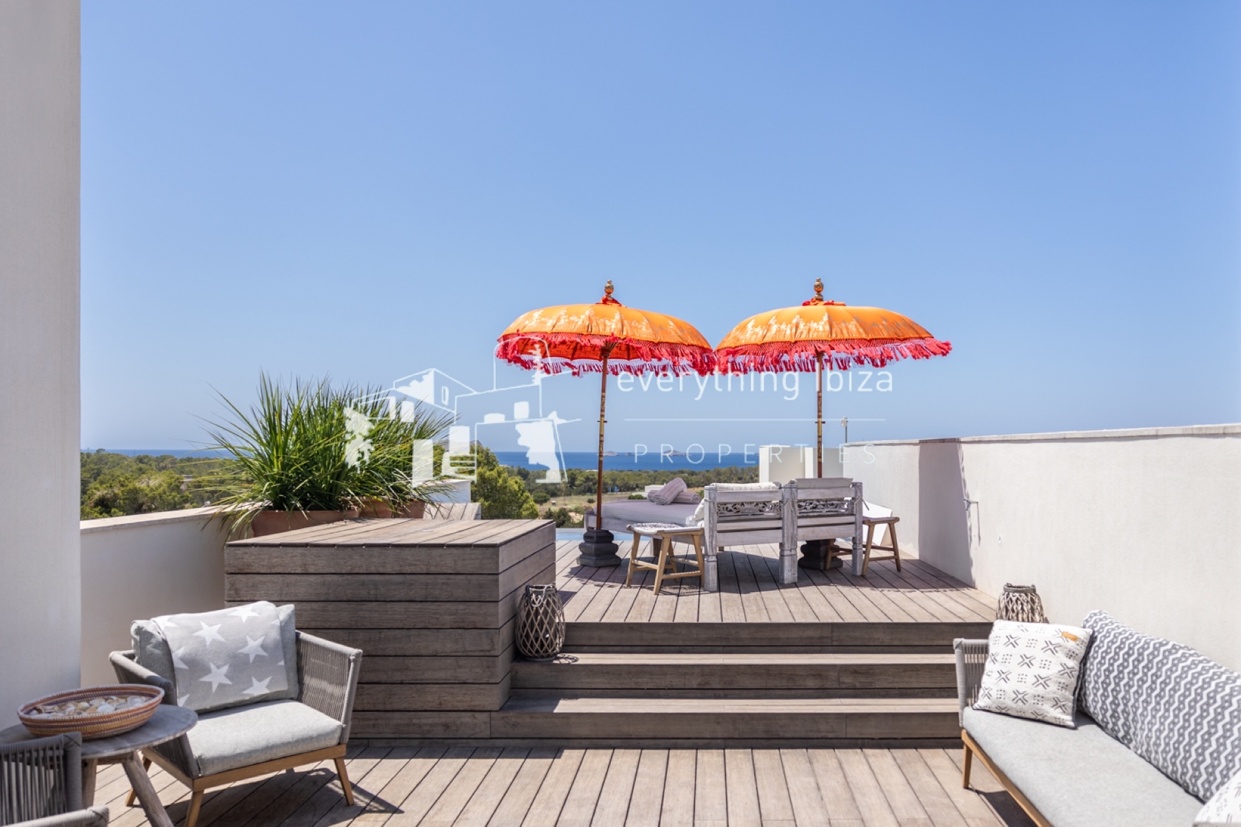Luxury Mediterranean Villa Close to Amazing Beaches with Stunning Sea and Sunset Views by everything ibiza Properties - ref. 1872
