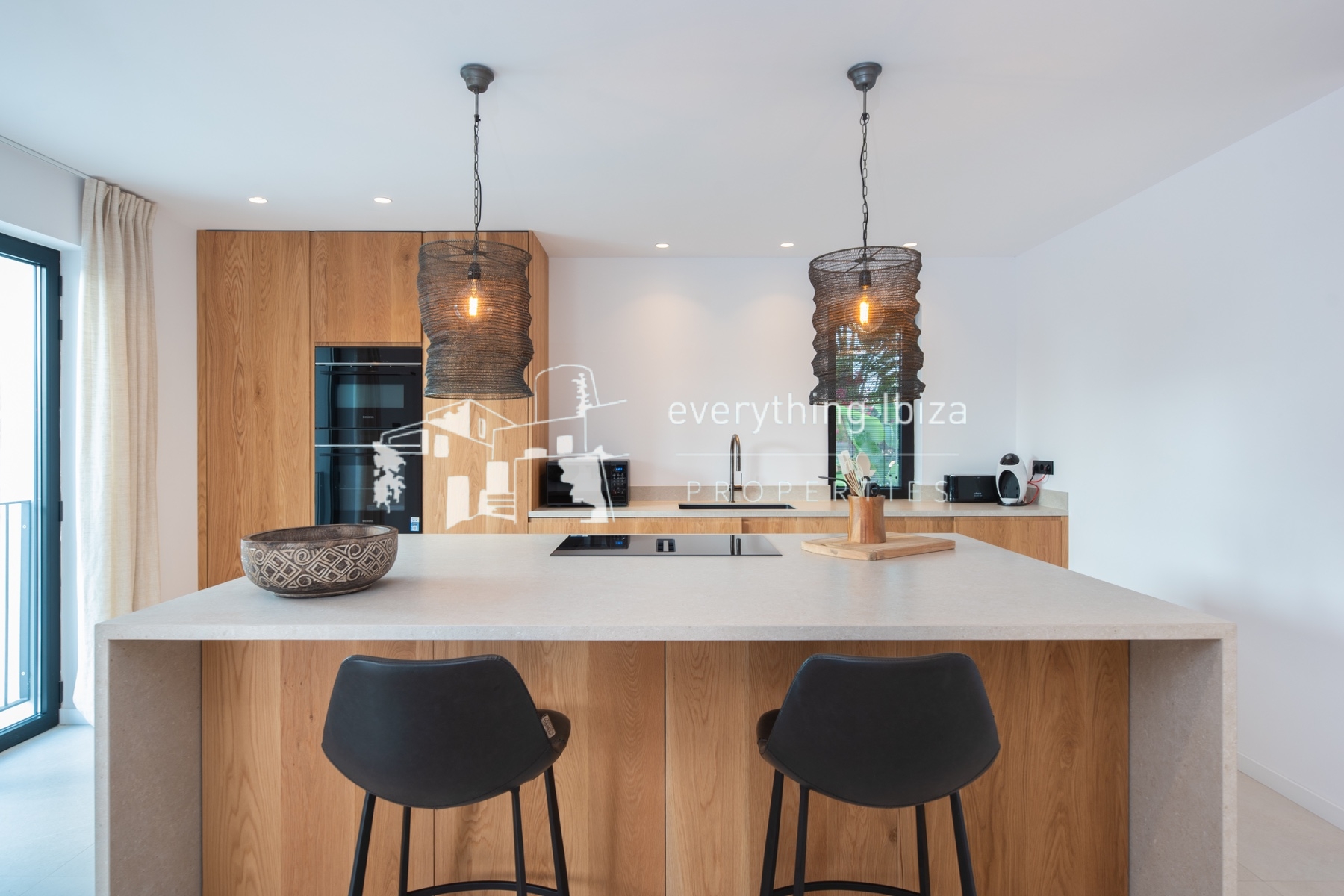 Exquisite Modern Luxury Villa with Private Pool and Super Views Over to Dalt Vila - ref. 1873 - by everything ibiza Properties