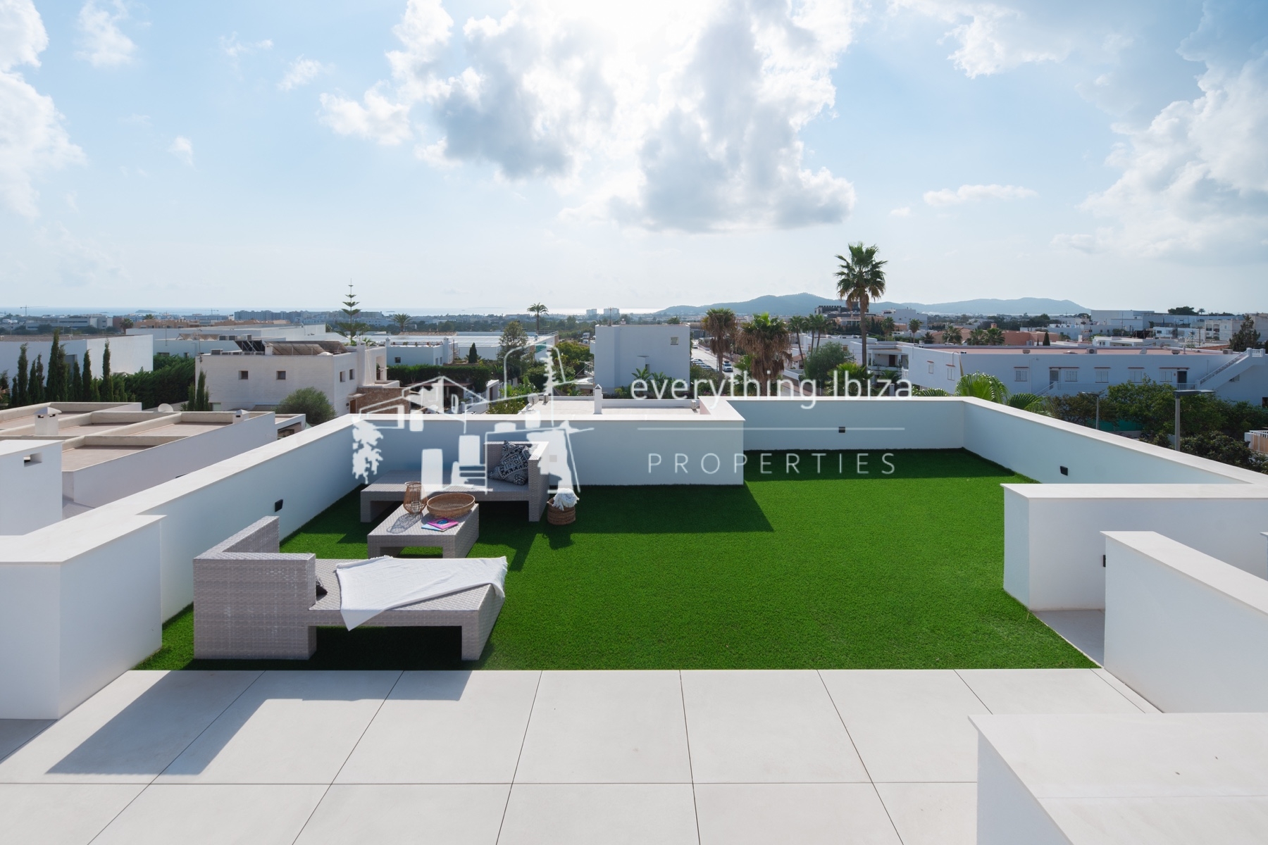 Exquisite Modern Luxury Villa with Private Pool and Super Views Over to Dalt Vila - ref. 1873 - by everything ibiza Properties