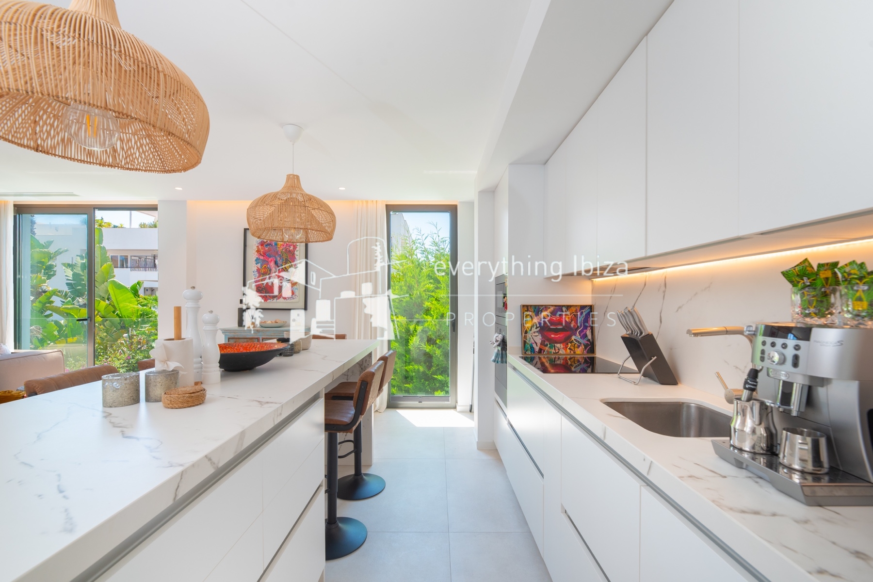 Contemporary Penthouse Apartment in Jesus with Super Rooftop Terrace and Pool - ref. 1877 - by everything ibiza Properties