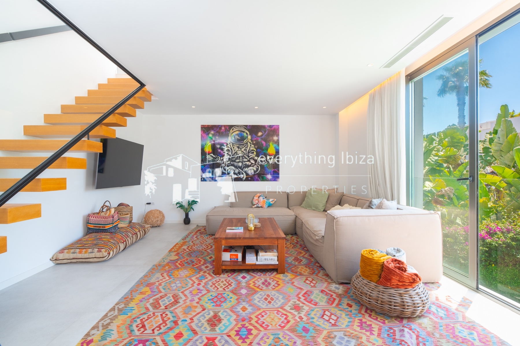 Contemporary Penthouse Apartment in Jesus with Super Rooftop Terrace and Pool - ref. 1877 - by everything ibiza Properties