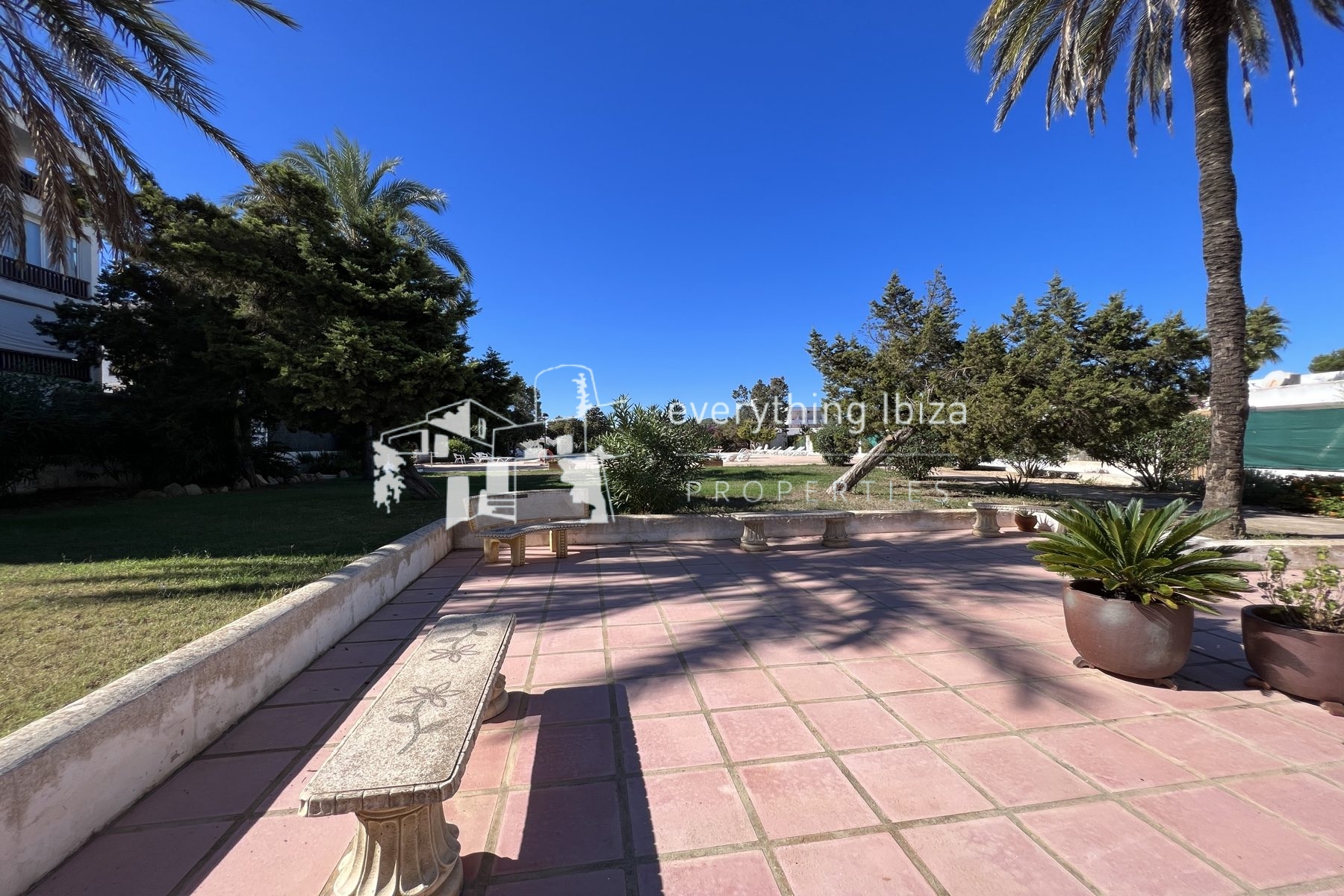 Cosy Homely Penthouse Apartment Close to the Nearby Beach with Sea and Coastal Views - ref. 1879 - by everything ibiza Properties