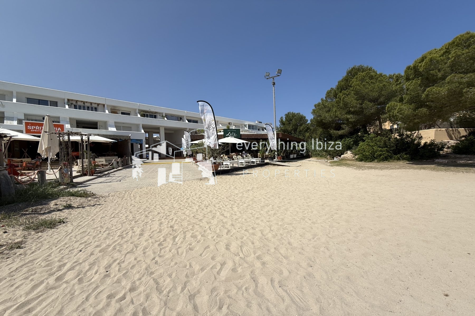 Cosy Homely Penthouse Apartment Close to the Nearby Beach with Sea and Coastal Views - ref. 1879 - by everything ibiza Properties