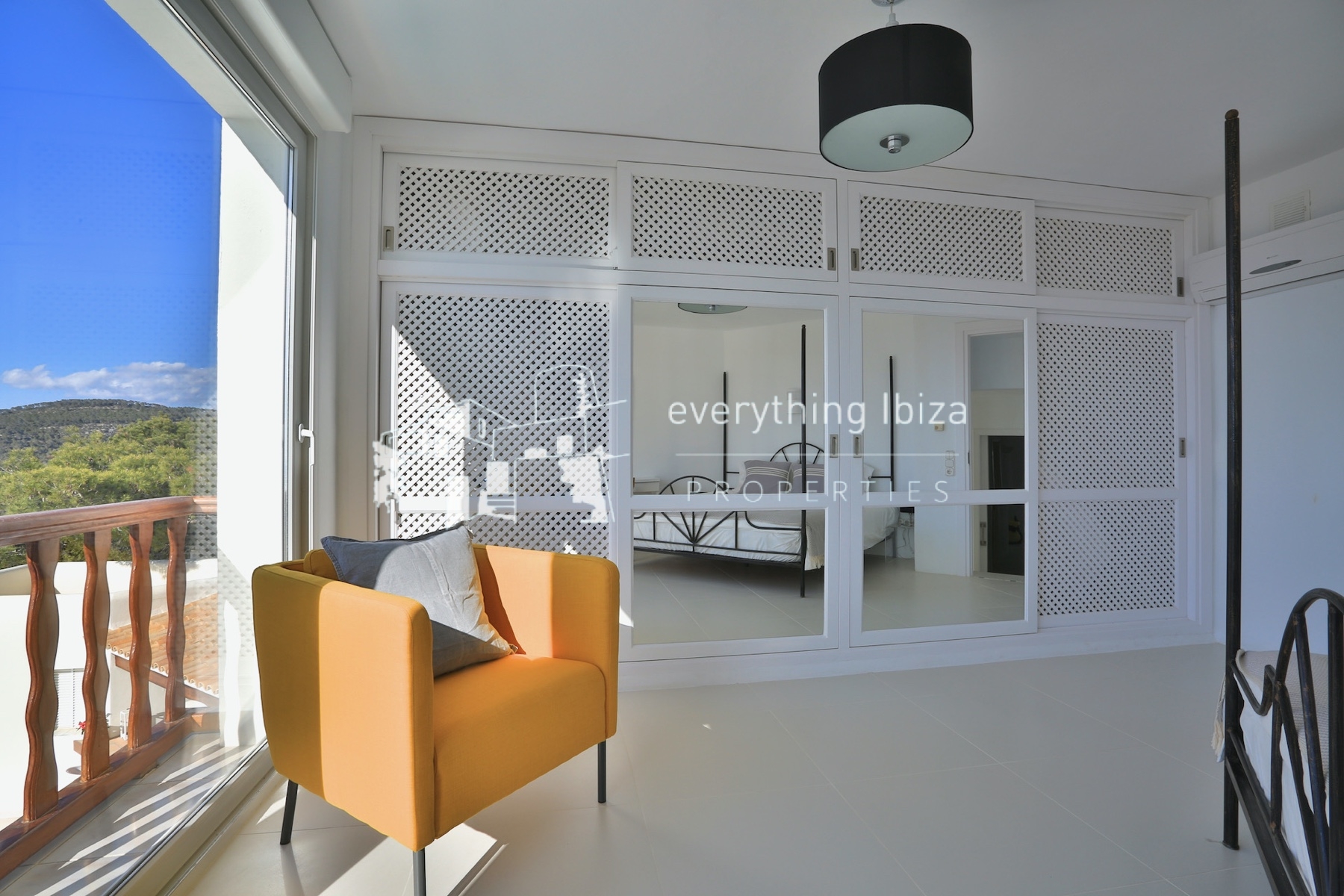 A Magnificent Elevated Villa with Private Pool Offering Stunning Sea and Sunset Views - for sale by everything ibiza Properties - ref. 1883