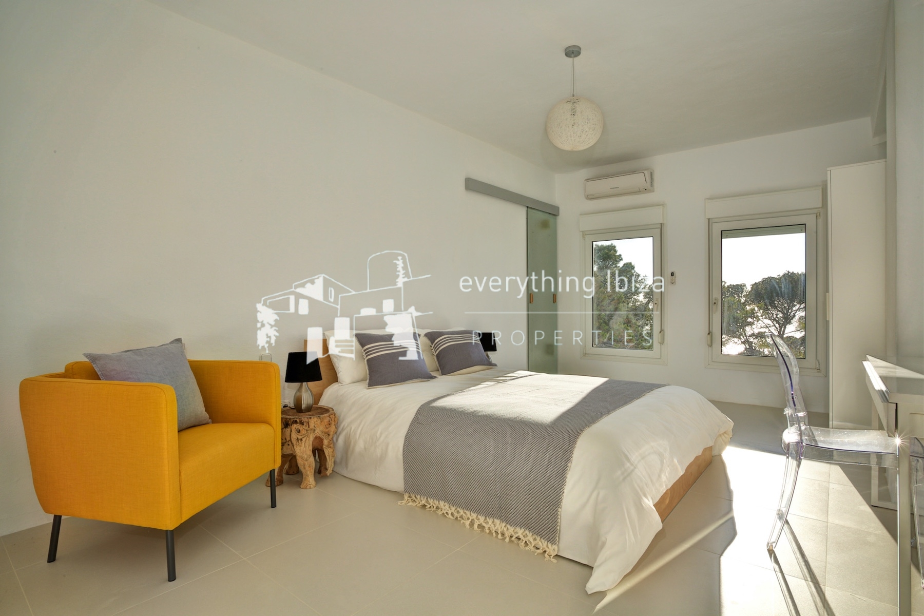 A Magnificent Elevated Villa with Private Pool Offering Stunning Sea and Sunset Views - for sale by everything ibiza Properties - ref. 1883