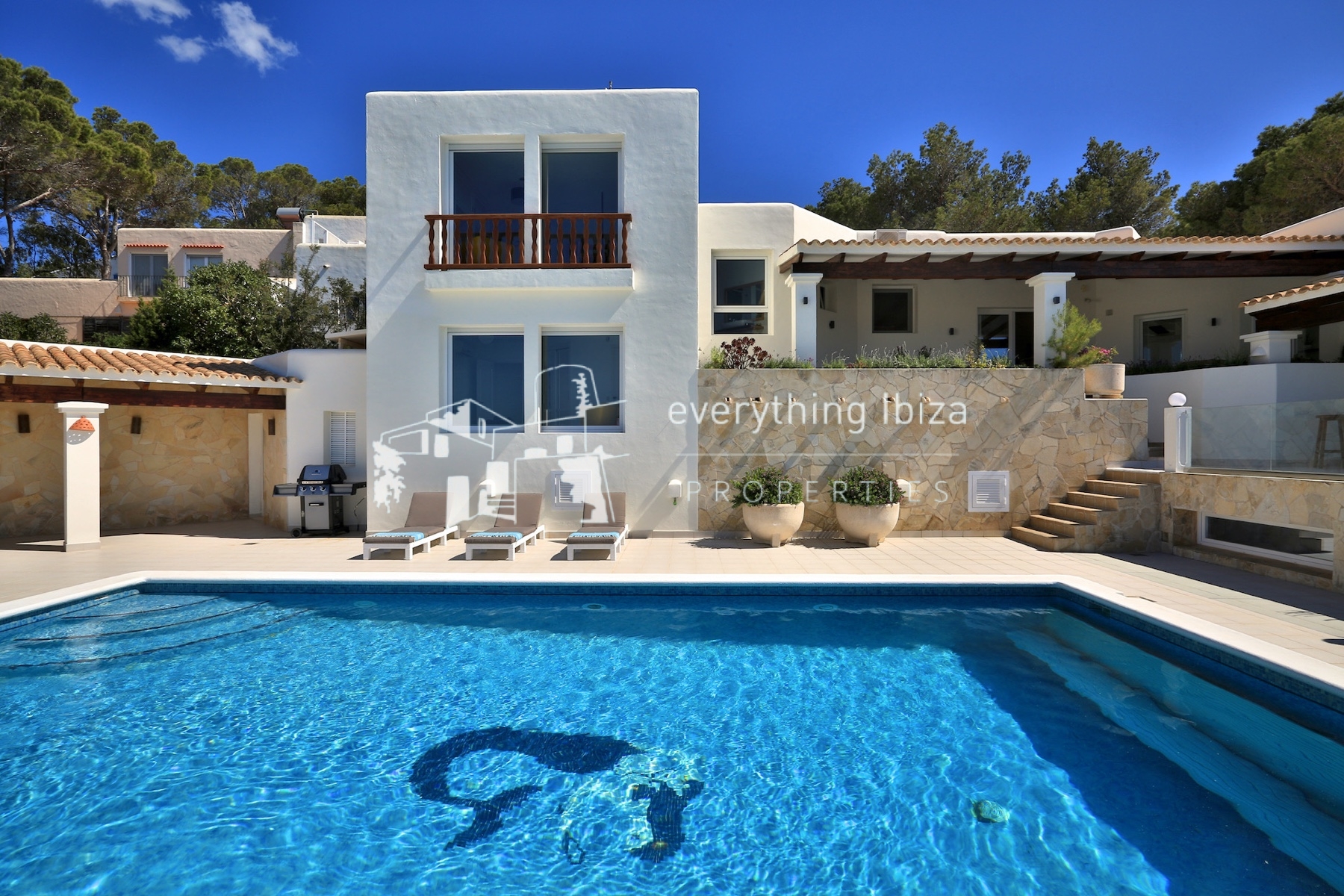 A Magnificent Elevated Villa with Private Pool Offering Stunning Sea and Sunset Views - for sale by everything ibiza Properties - ref. 1883