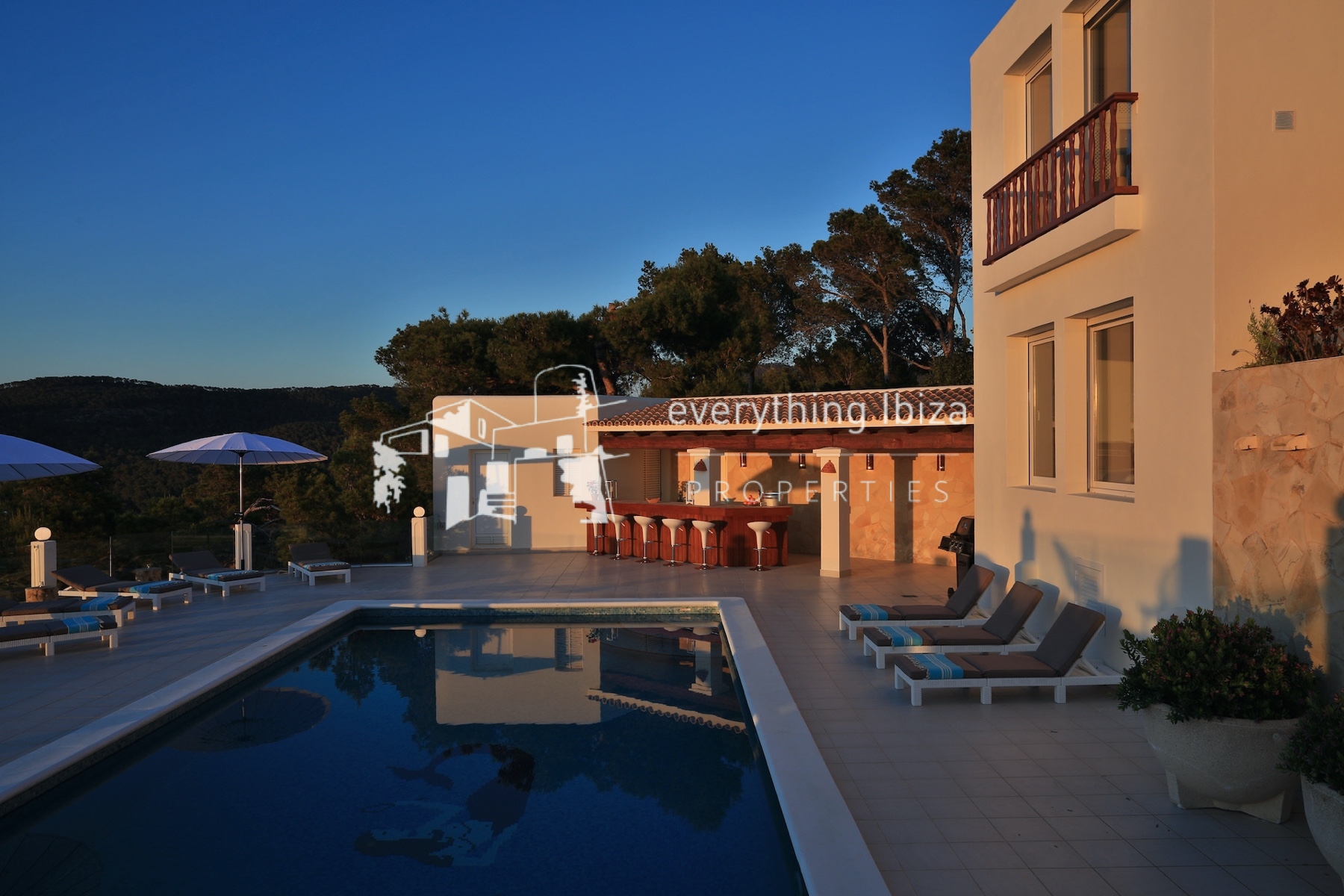 A Magnificent Elevated Villa with Private Pool Offering Stunning Sea and Sunset Views - for sale by everything ibiza Properties - ref. 1883
