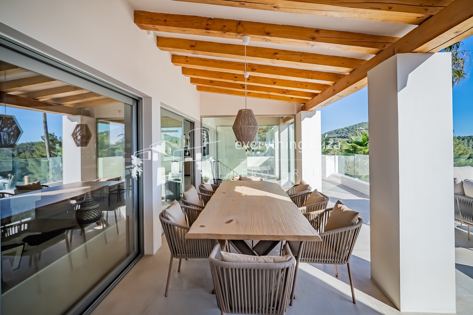 Exceptional Luxury Private Residence with Panoramic Views, Super Sports & Wellness Facilities - for sale by everything ibiza Properties - ref. 1884