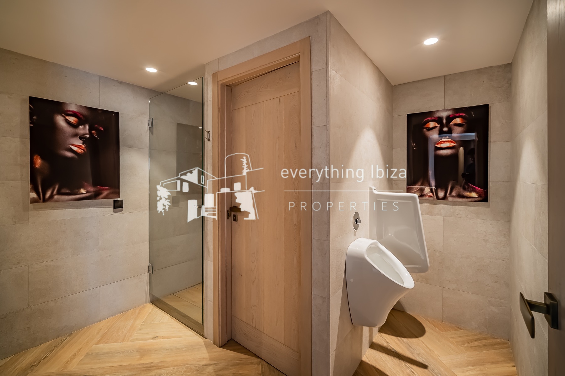 Exceptional Luxury Private Residence with Panoramic Views, Super Sports & Wellness Facilities - for sale by everything ibiza Properties - ref. 1884