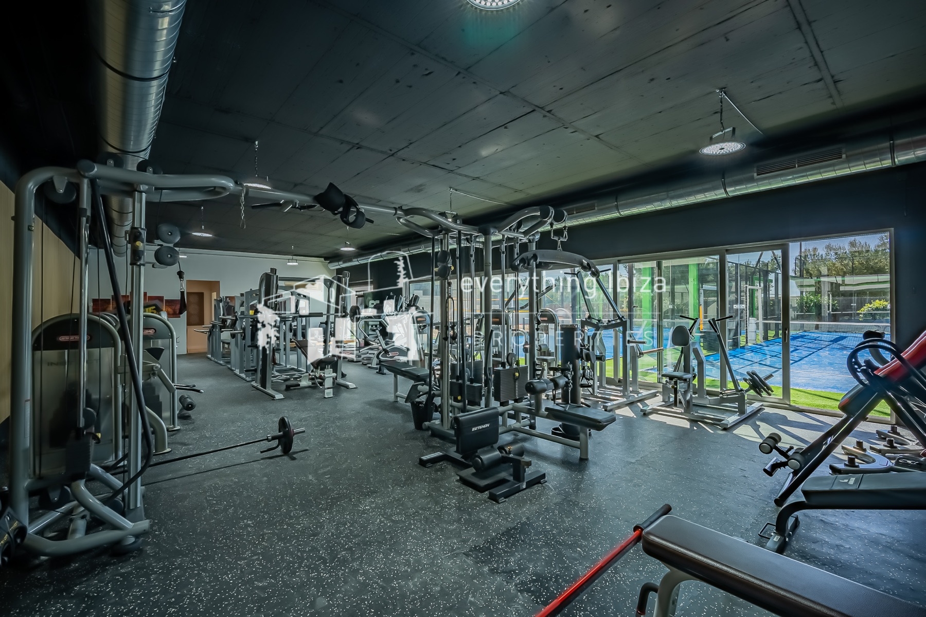 Exceptional Luxury Private Residence with Panoramic Views, Super Sports & Wellness Facilities - for sale by everything ibiza Properties - ref. 1884