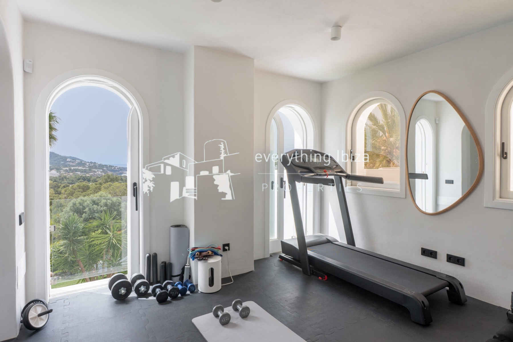 Magnificent Luxury Villa Set in a Stunning Large Private Estate with Amazing Sea and Sunset Views - for sale by everything ibiza Properties - ref. 1895